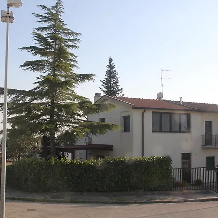 La Casa Di Anna לינה וארוחת בוקר